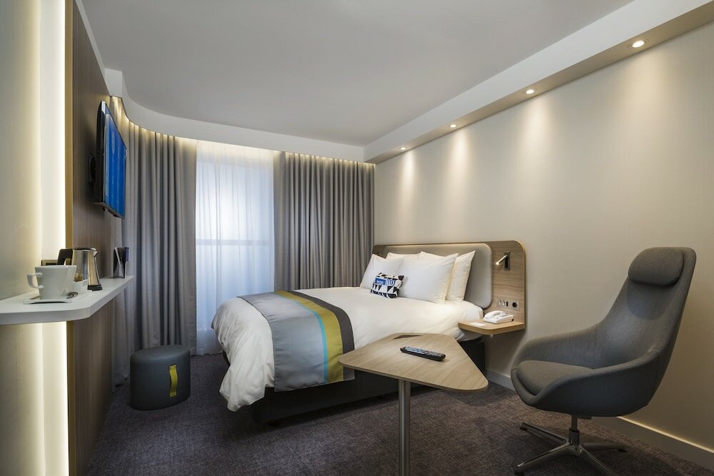 Фото Holiday Inn Express Fulda, an Ihg Hotel