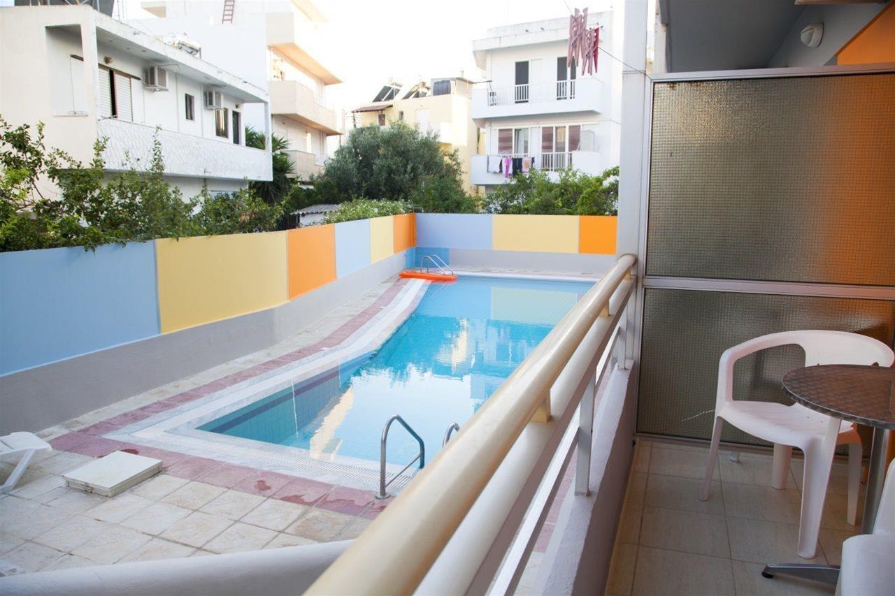 Фото Theonia Hotel