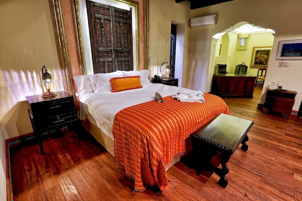 Фото Pensativo House Hotel