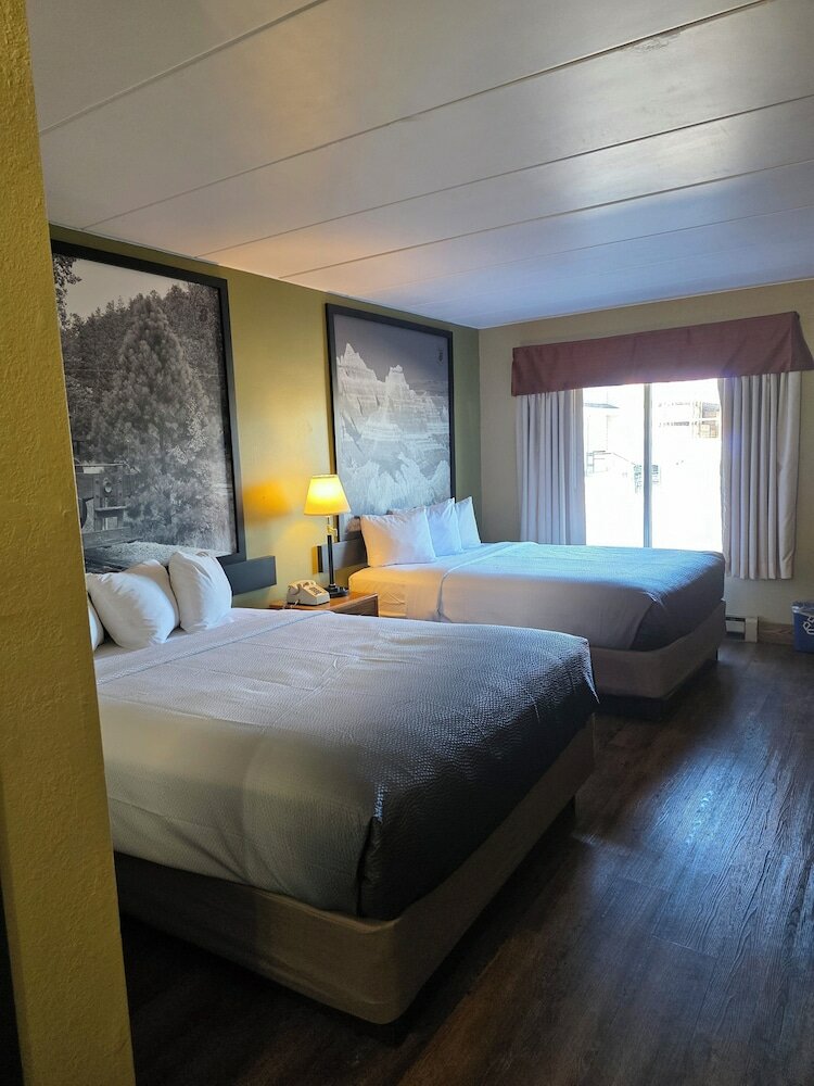 Фото Super 8 by Wyndham Rapid City