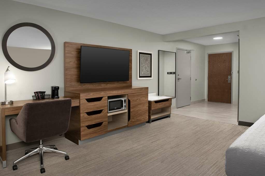 Фото Hampton Inn & Suites Paso Robles