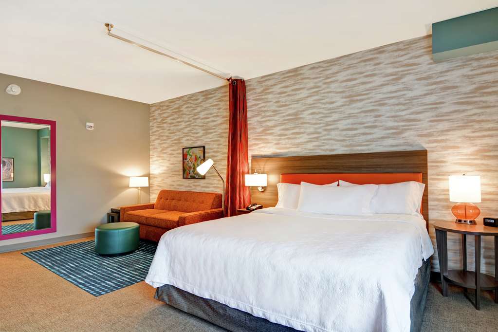 Фото Home2 Suites by Hilton Charlotte Piper Glen