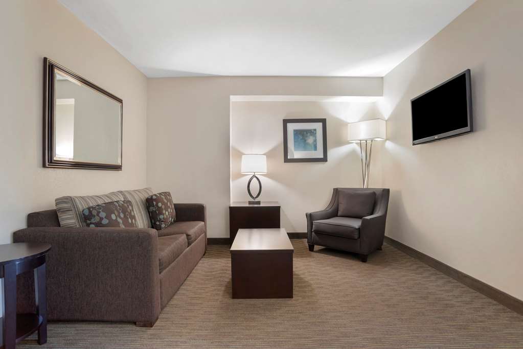 Фото Best Western Plus Tallahassee North Hotel