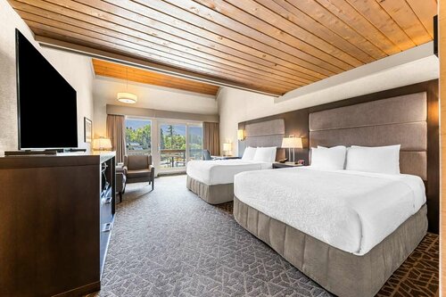 Гостиница Best Western Plus Siding 29 Lodge в Банффе