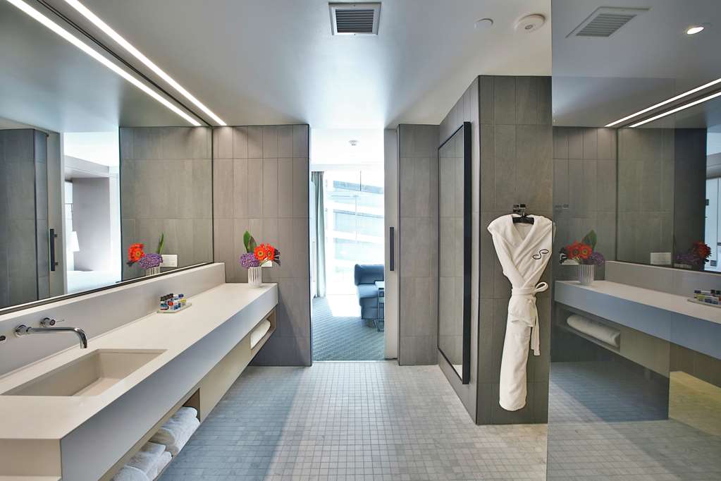 Фото The Statler Dallas Curio Collection by Hilton