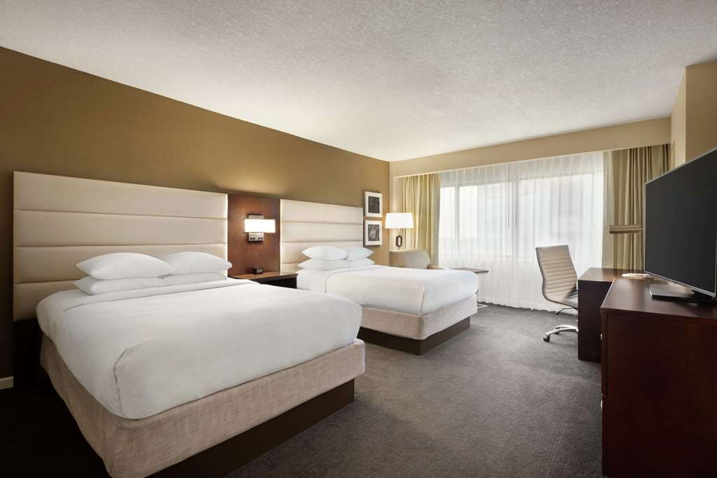 Фото Doubletree by Hilton Orlando Downtown