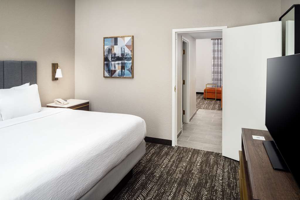 Фото Embassy Suites by Hilton Orlando North