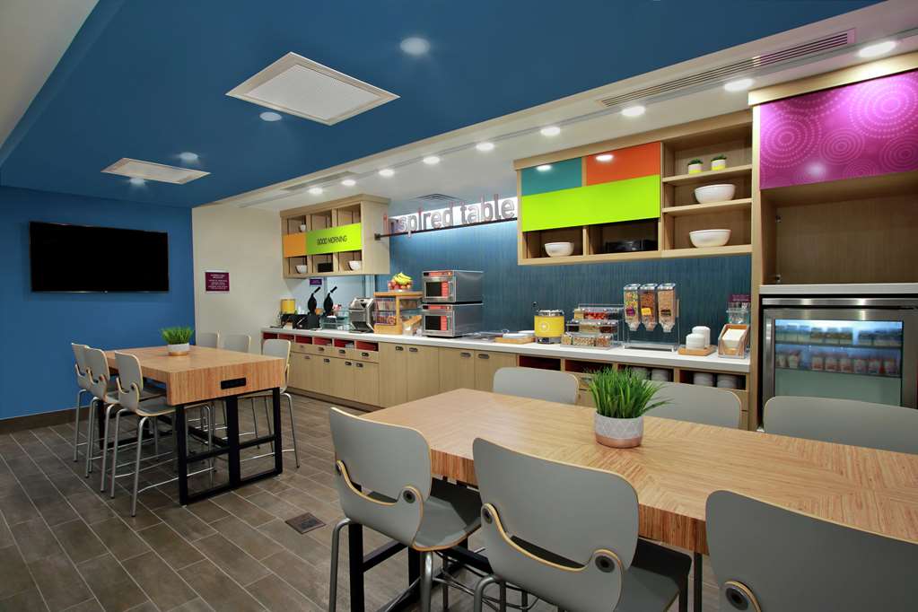 Фото Home2 Suites by Hilton Mobile I-65 Government Boulevard