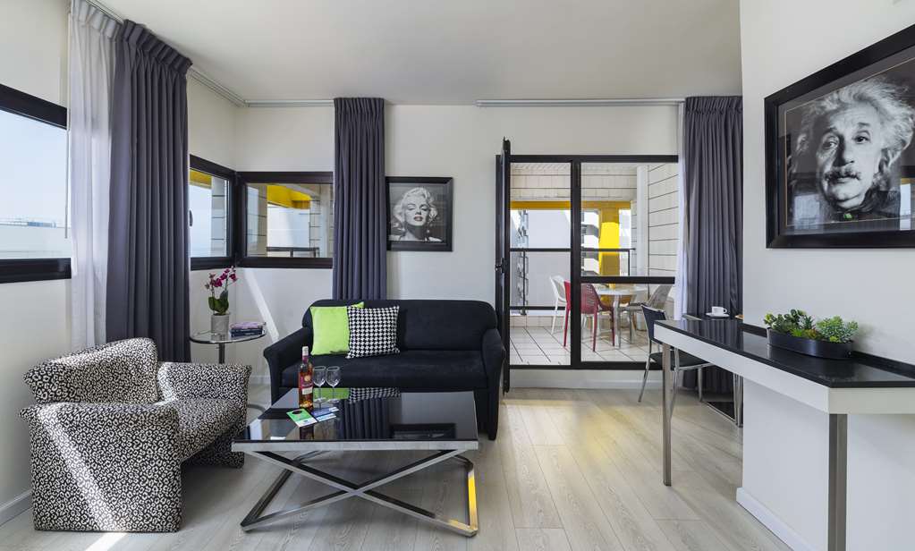 Фото Best Western Regency Suites Hotel