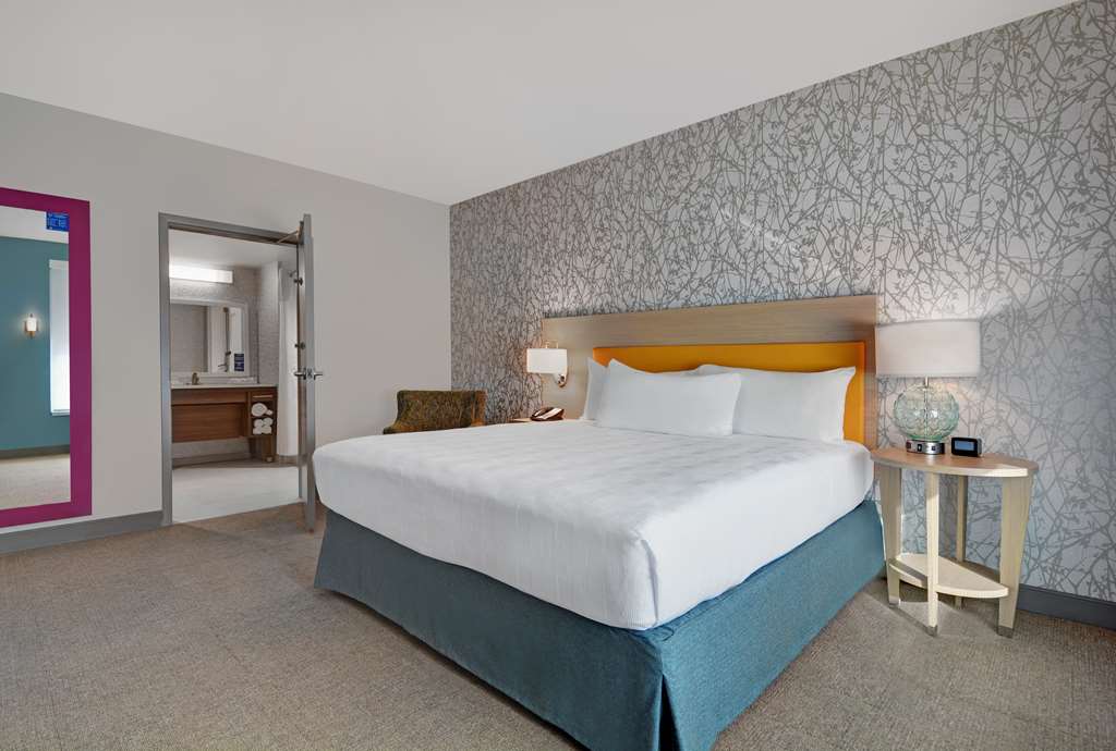 Фото Home2 Suites by Hilton Largo