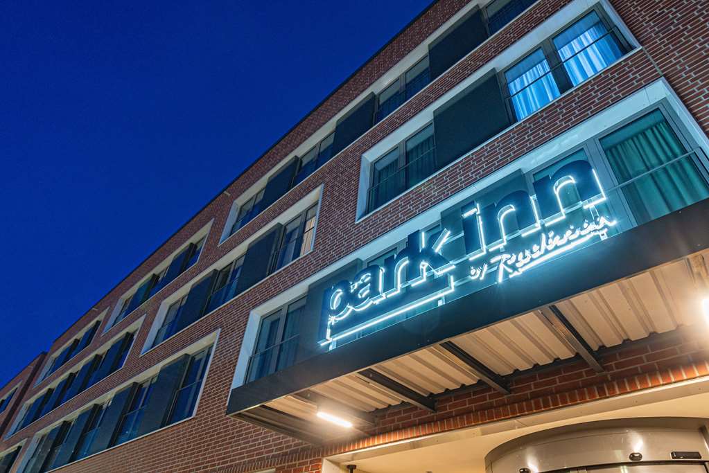 Фото Park Inn by Radisson Wismar