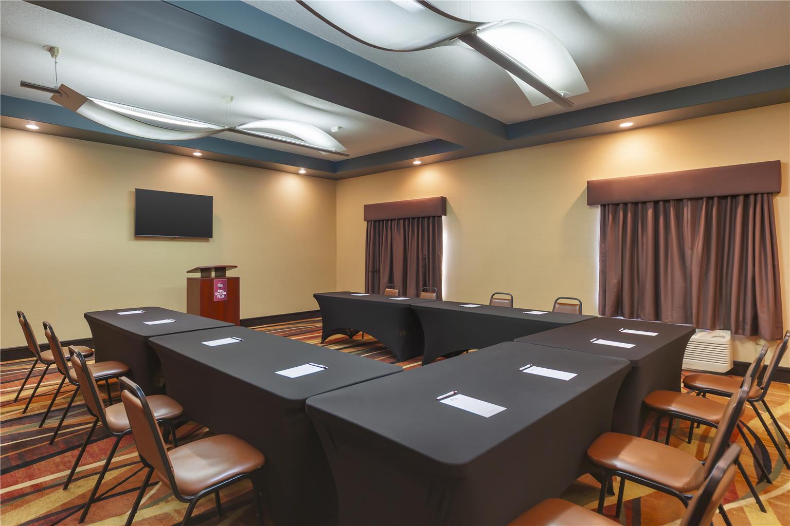 Фото Best Western Plus Sherwood Park