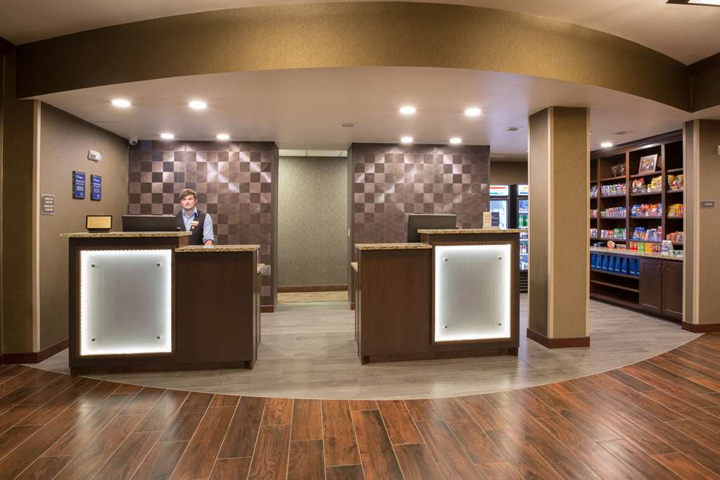 Фото Best Western Plus Lincoln Inn & Suites
