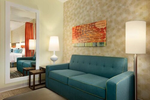 Гостиница Home2 Suites by Hilton Middleburg Heights Cleveland в Береа