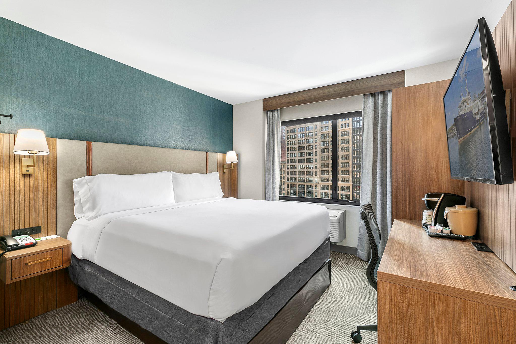 Фото Holiday Inn Manhattan 6th Ave Chelsea by IHG