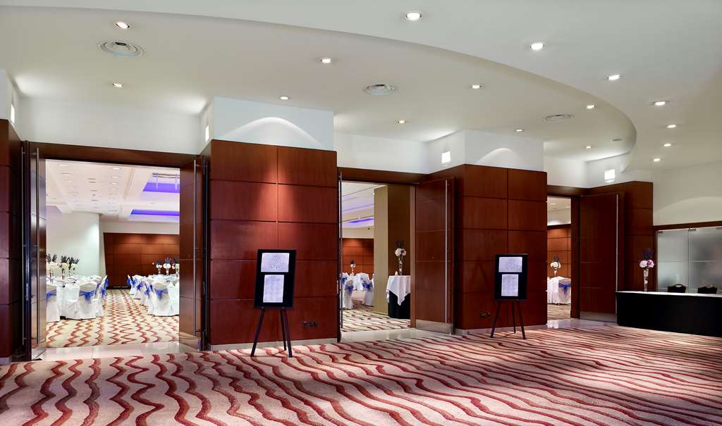 Фото Park Plaza Victoria London