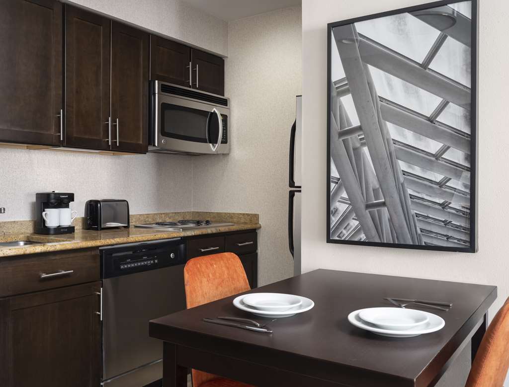 Фото Homewood Suites by Hilton Carle Place - Garden City, NY