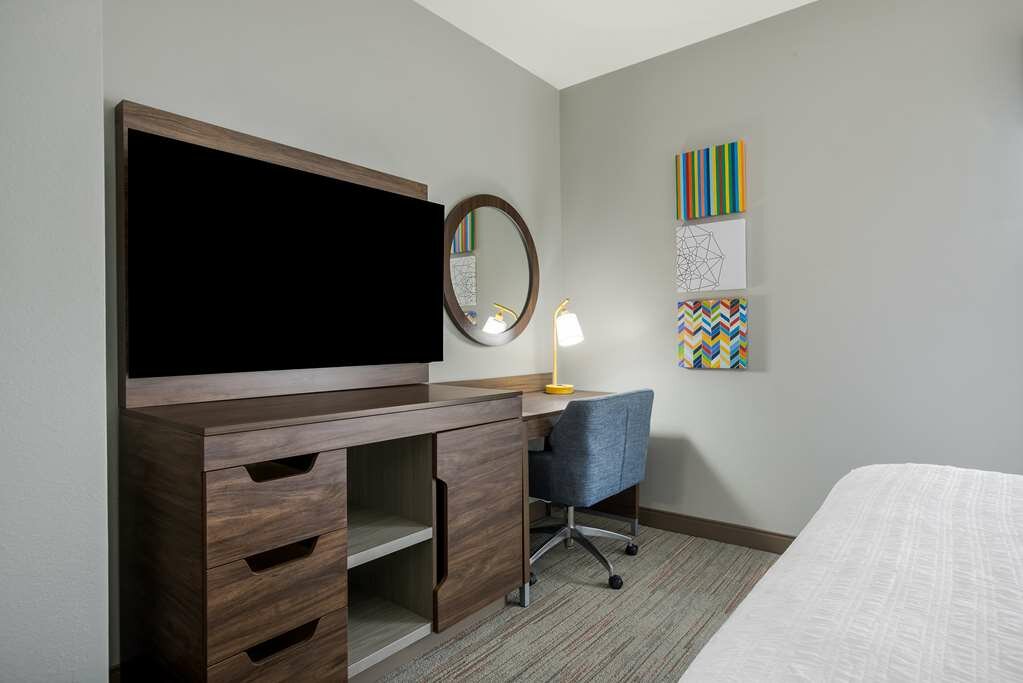 Фото Hampton Inn Linden