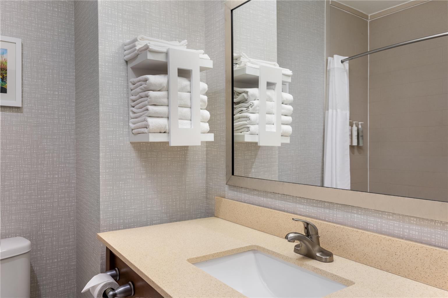 Фото Hampton Inn Lake Charles