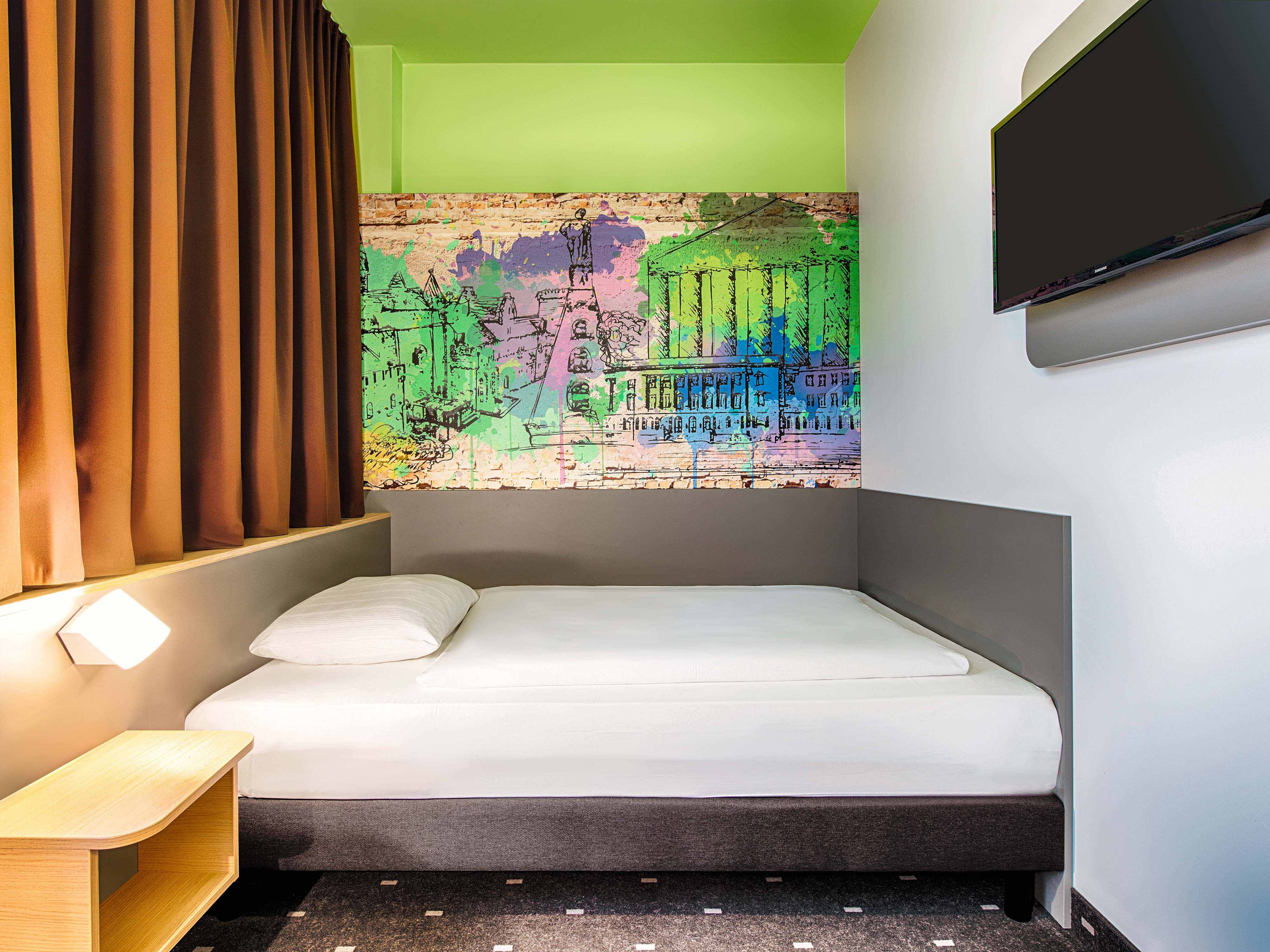 Фото B&b Hotel Kassel-City