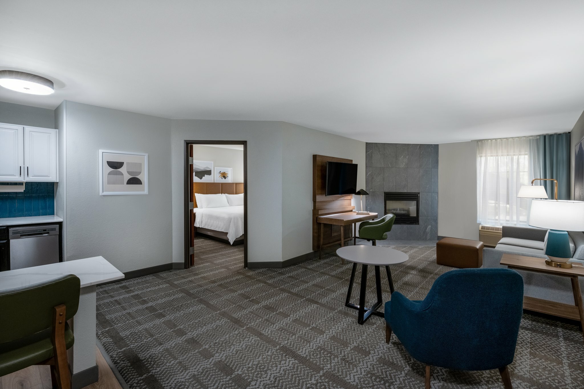 Фото Staybridge Suites West Des Moines, an Ihg Hotel