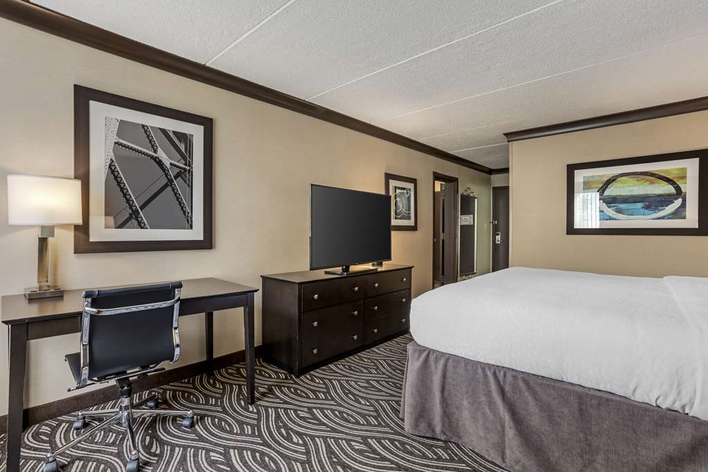 Фото Best Western Plus Kingston Hotel And Conference Center
