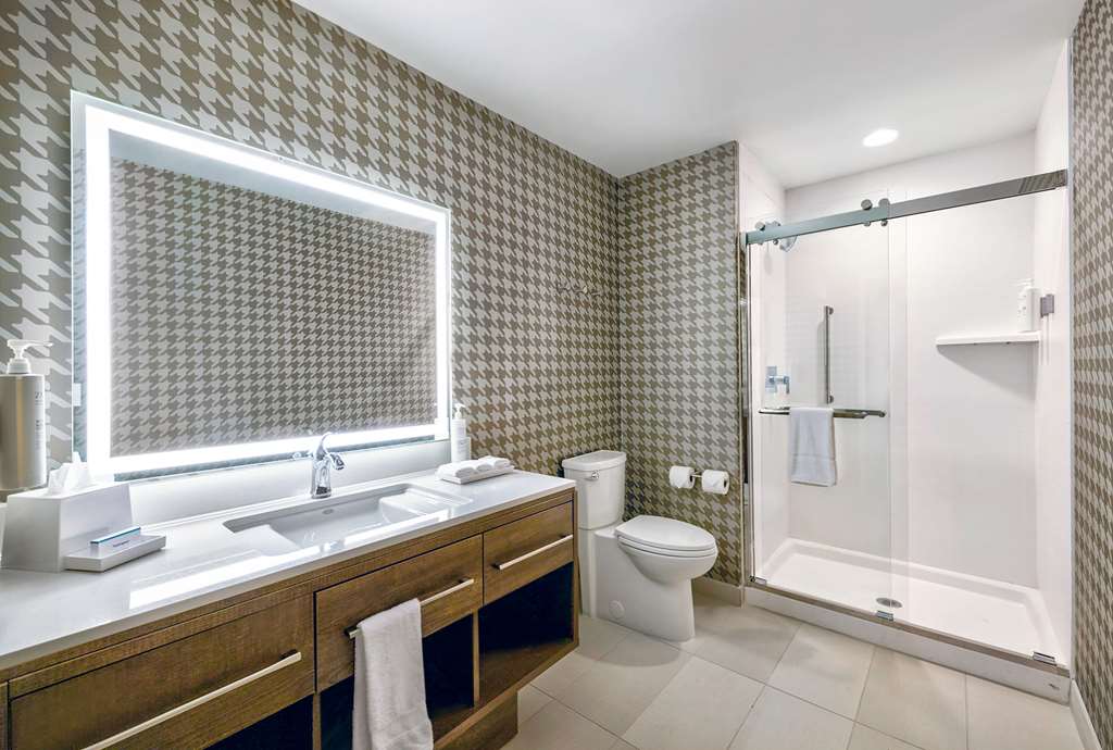 Фото Home2 Suites by Hilton Minneapolis Downtown