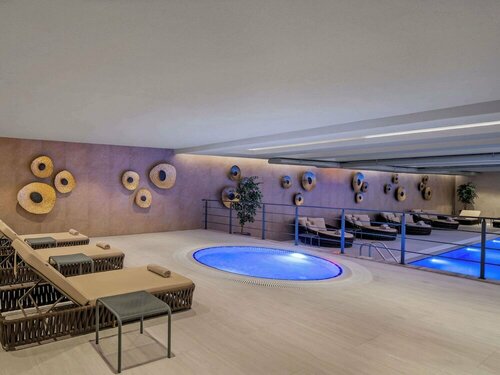 Гостиница Mövenpick Living Istanbul Saklivadi в Кемербургазе