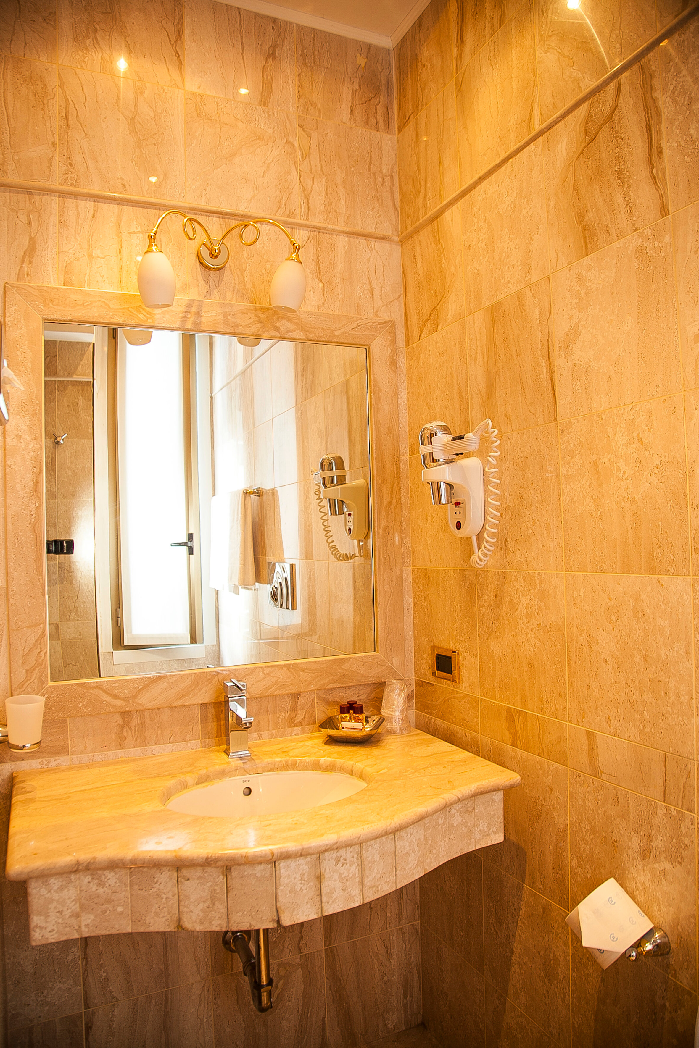 Фото Hotel Fiorella Milano