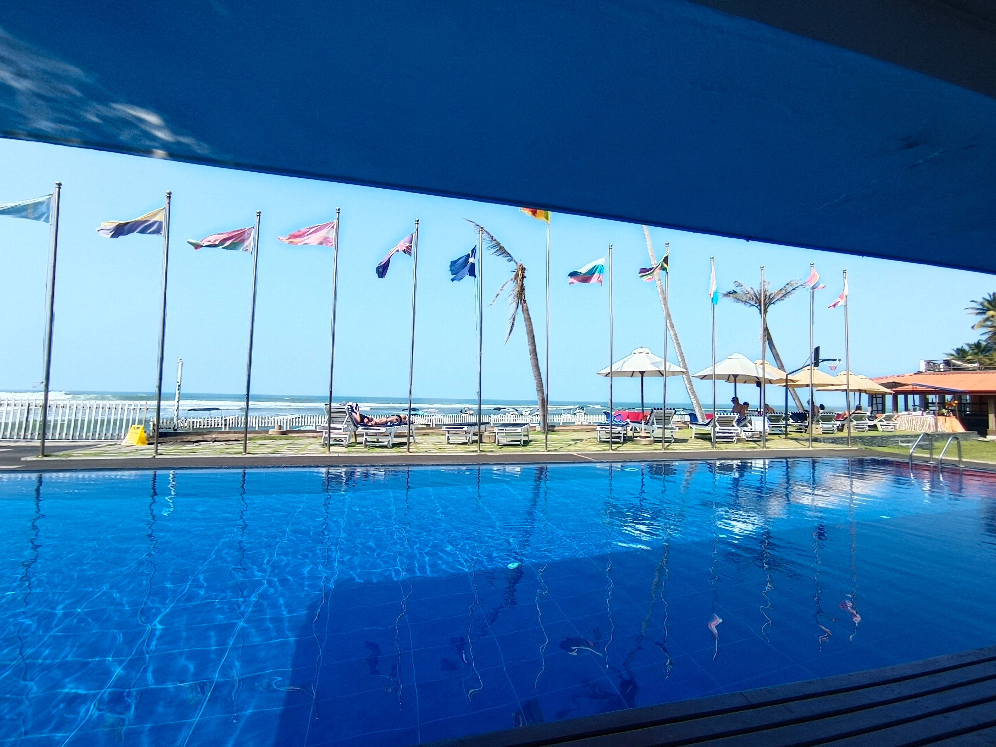 Фото Coral Sands Hotel