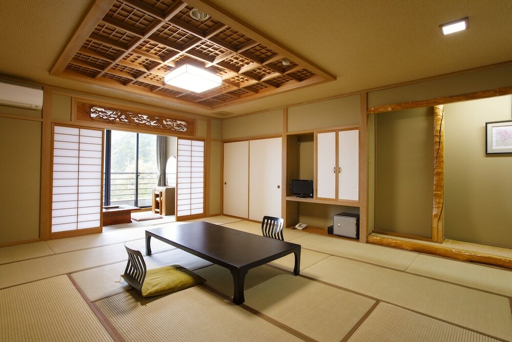 Фото Wakamiro