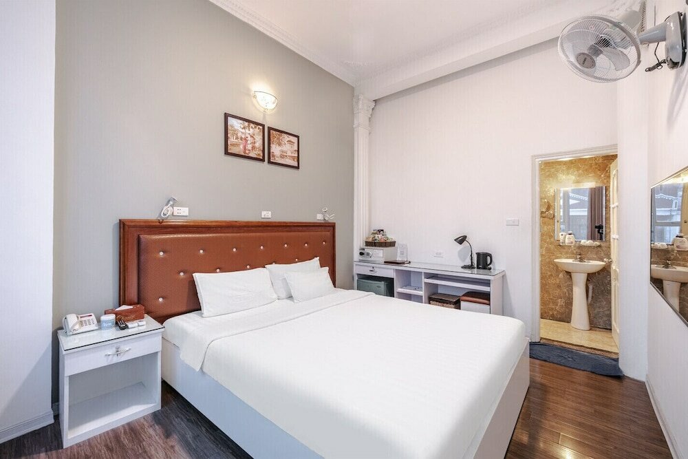 Фото A25 Luxury Hotel 187 Trung Kinh