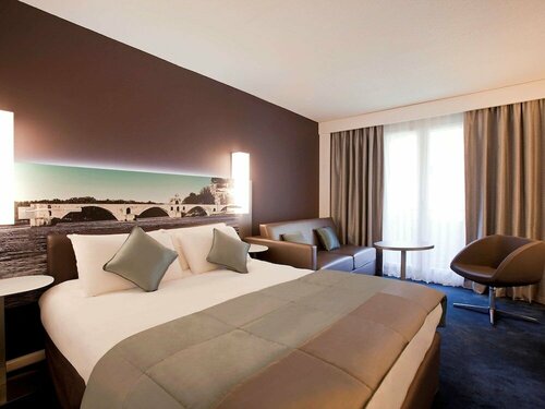 Внешний вид отеля Mercure Pont D'avignon Centre в Авиньоне, фото 2