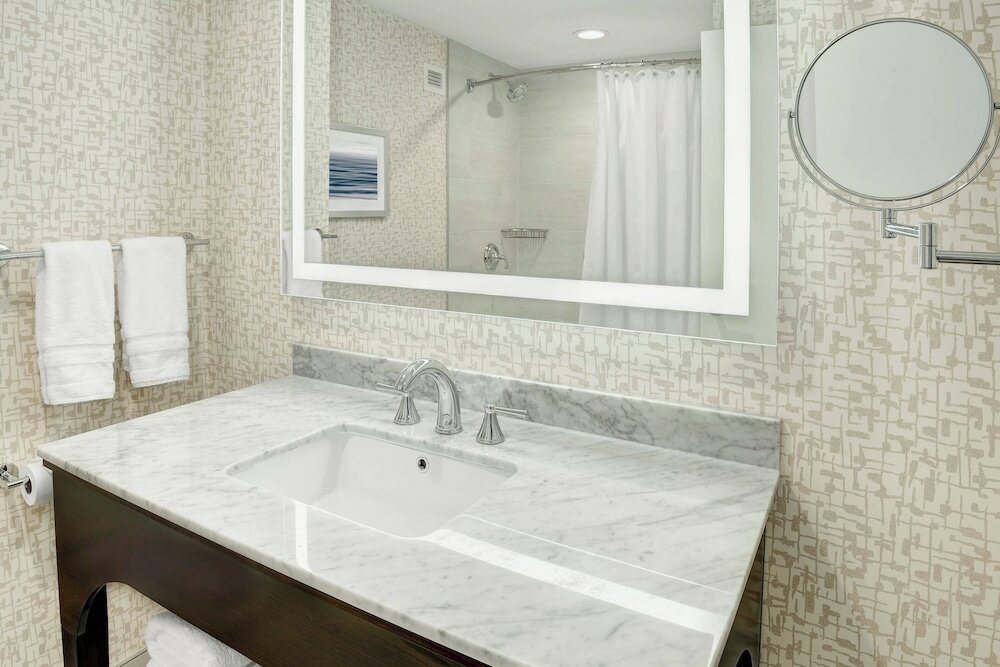Фото Sheraton Eatontown Hotel