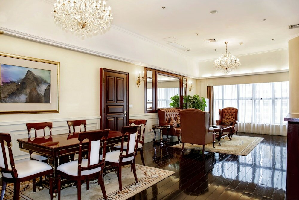 Фото Crowne Plaza Hotel & Suites Landmark Shenzhen by IHG