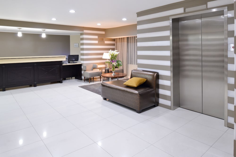 Фото Best Western Plus La Mid Town Hotel