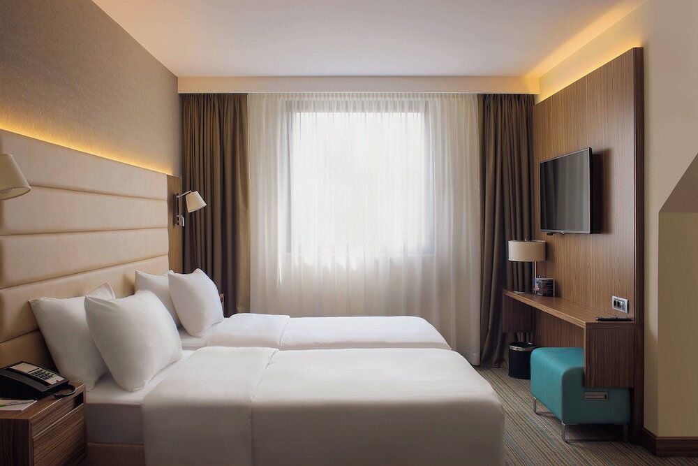 Фото Courtyard by Marriott Belgrade City Center