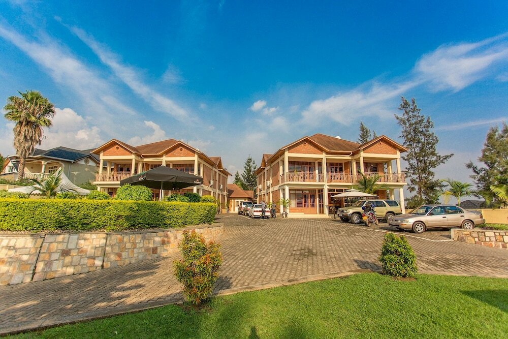 Фото Quiet Haven Hotel