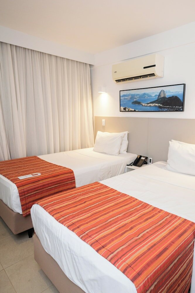 Фото Ramada by Wyndham Macae Hotel & Suites