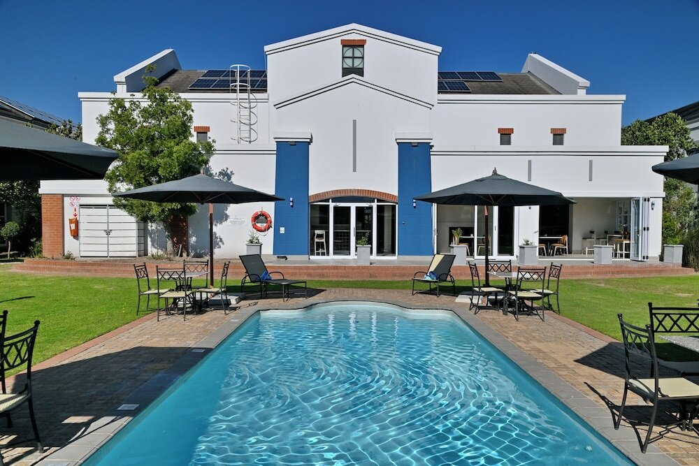 Фото Town Lodge George