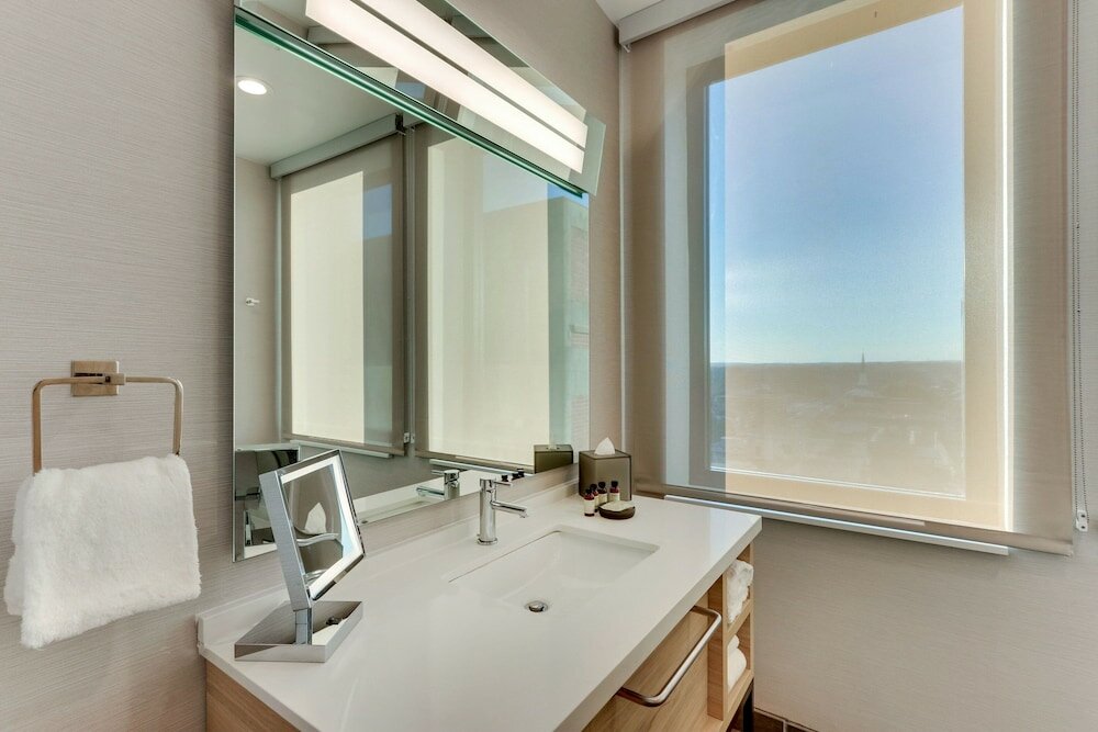 Фото Threefoot Hotel, Meridian, a Tribute Portfolio Hotel