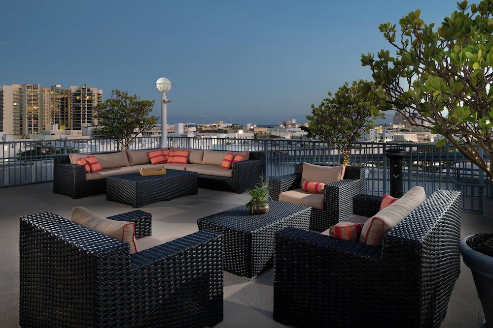 Фото Courtyard by Marriott Miami Beach South Beach