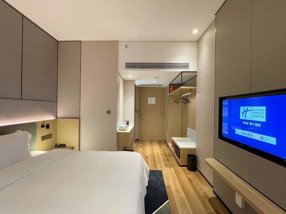 Фото Holiday Inn Express: Shenzhen Longhua