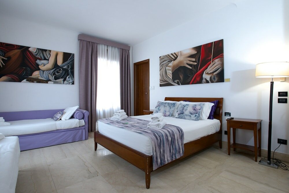 Фото St. Peter' Six Rooms & Suites