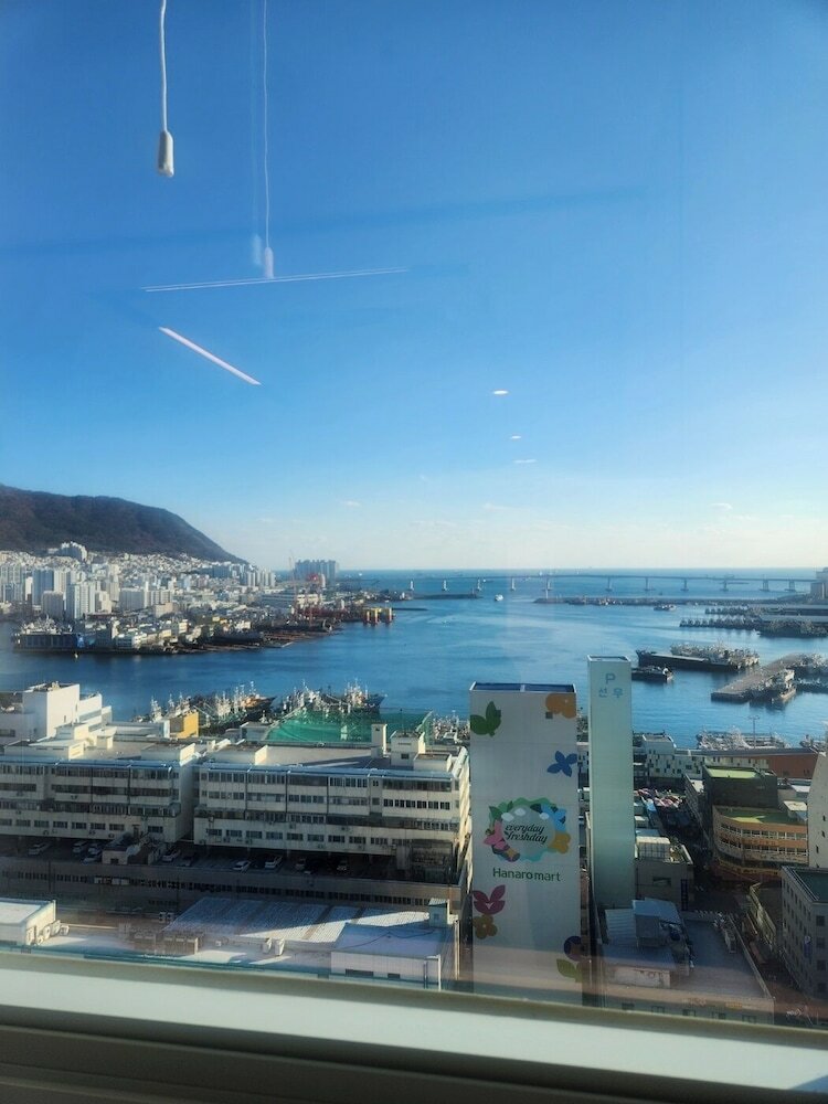 Фото The Bayment Residence