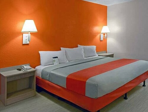 Гостиница Super 8 by Wyndham Woods Cross/Salt Lake City North в Норт-Солт-Лейк
