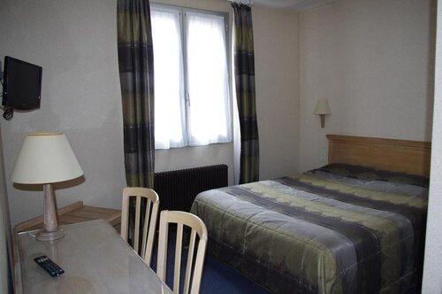 Гостиница Hotel Du Lion в Везуле