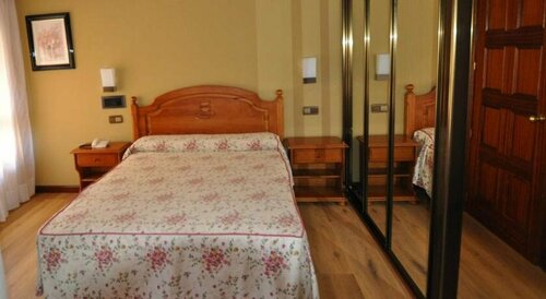Гостиница Hostal Isla Playa в Нохе