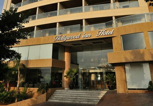 Гостиница Hollywood Inn Hotel Jounieh в Джунии