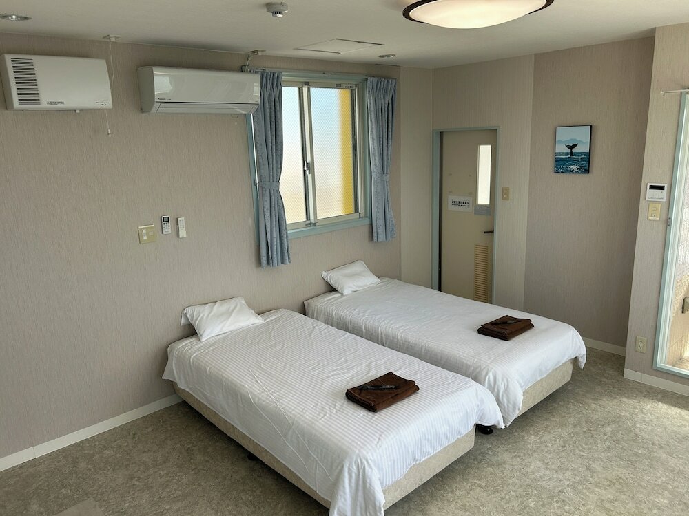 Фото Okinawa Ocean Front Hotel